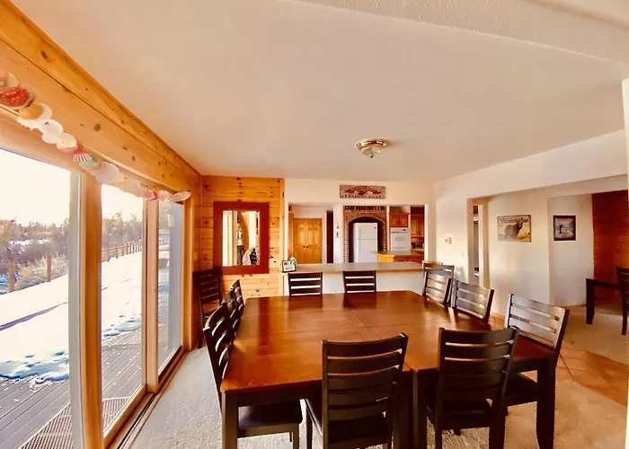 Lodge Beautiful And River Ranch For Up To 120 People *